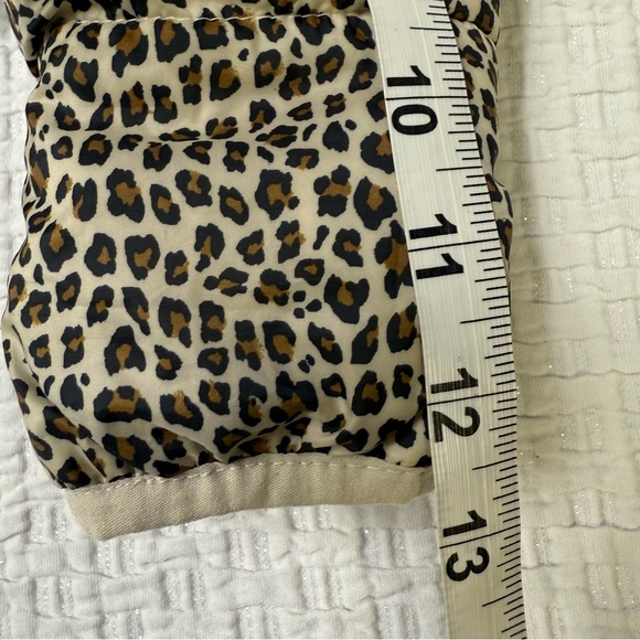 Baby Gap Cold Control Max Puffer One Piece Snowsuit Size 12-24 Months Cheetah - Picture 16 of 16